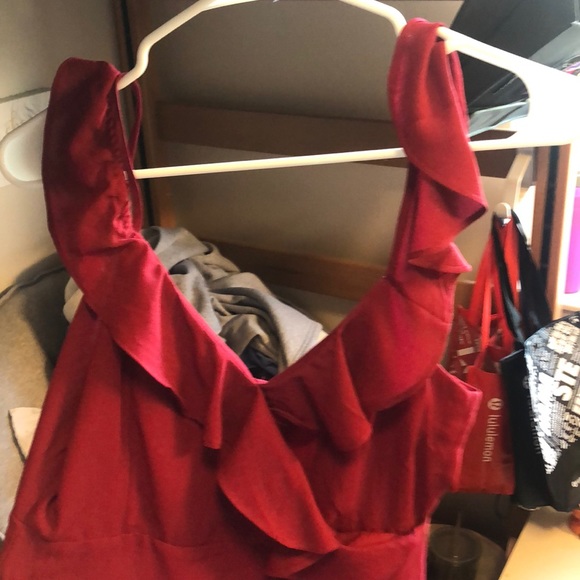 Lulus Dresses & Skirts - Symmetrical berry dress